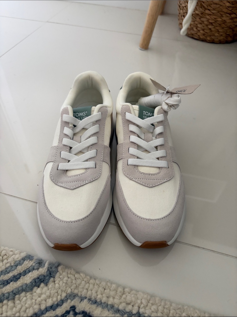 Brand new Toms trvl lite Sneakers